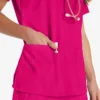 Blusa de trabajo con cuello en V Eds Essentials para mujer