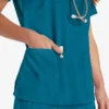 Blusa de trabajo con cuello en V Eds Essentials para mujer