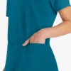 Blusa de trabajo con cuello en V Eds Essentials para mujer