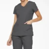 Blusa de trabajo con cuello en V Eds Signature para mujer