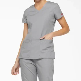 Blusa de trabajo con cuello en V Eds Signature para mujer