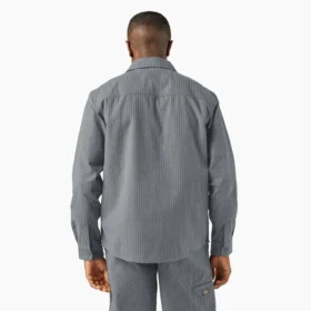 Camisa de botones a rayas finas Lima