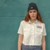 Camisa de trabajo corta con parche bordado para mujer Camisa de trabajo corta con parche bordado para mujer