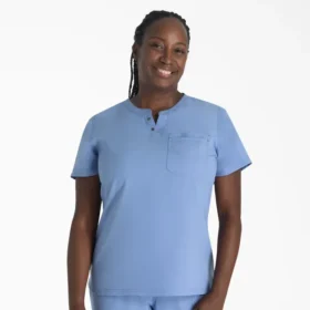 Camisa médica Henley Eds Nxt para mujer
