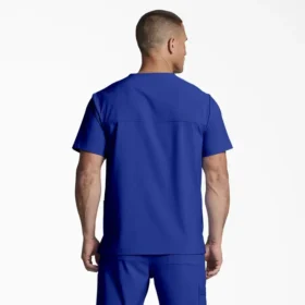 Camisa médica unisex Eds Essentials con cuello en V