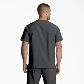 Camisa médica unisex Eds Essentials con cuello en V