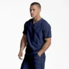 Camisa médica unisex Eds Essentials con cuello en V Camisa médica unisex Eds Essentials con cuello en V