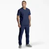 Camisa médica unisex Eds Essentials con cuello en V Camisa médica unisex Eds Essentials con cuello en V