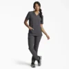 Camisa médica unisex Eds Essentials con cuello en V Camisa médica unisex Eds Essentials con cuello en V
