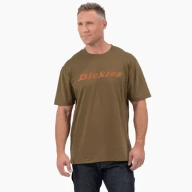 Camiseta de manga corta con gráfico y logotipo