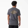 Camiseta de pantalón corto con logo de camuflaje