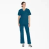 Camiseta médica unisex con cuello en V de Eds Signature