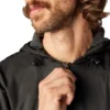 Chaqueta con capucha de nailon y forro polar Chaqueta con capucha de nailon y forro polar