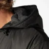 Chaqueta con capucha de nailon y forro polar Chaqueta con capucha de nailon y forro polar