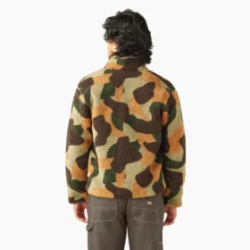 Chaqueta de forro polar de pelo largo con corte holgado y estampado de camuflaje Chaqueta de forro polar de pelo largo con corte holgado y estampado de camuflaje