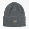 Gorro clásico de punto con vuelta