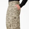 Pantalones cargo de camuflaje de corte holgado de Dickies Skateboarding Pantalones cargo de camuflaje de corte holgado de Dickies Skateboarding