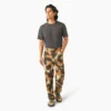 Pantalones cargo de lona con estampado de camuflaje Pantalones cargo de lona con estampado de camuflaje