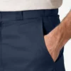 Pantalones cortos de trabajo de corte holgado y frente liso, 33 cm