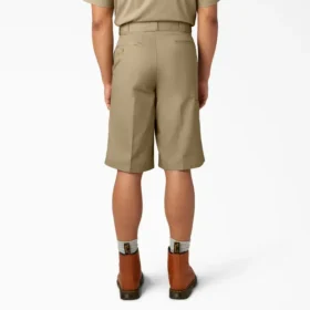 Pantalones cortos de trabajo de corte holgado y frente liso, 33 cm Pantalones cortos de trabajo de corte holgado y frente liso, 33 cm
