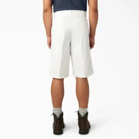 Pantalones cortos de trabajo de corte holgado y frente liso, 33 cm