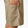 Pantalones cortos de trabajo de corte holgado y frente liso, 33 cm