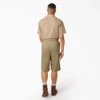 Pantalones cortos de trabajo holgados con bolsillos multiusos, 15″