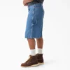Pantalones cortos utilitarios de denim, 33 cm Pantalones cortos utilitarios de denim, 33 cm