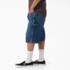 Pantalones cortos vaqueros de carpintero desgastados y holgados, 33 cm Pantalones cortos vaqueros de carpintero desgastados y holgados, 33 cm