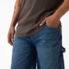 Pantalones cortos vaqueros de carpintero desgastados y holgados, 33 cm Pantalones cortos vaqueros de carpintero desgastados y holgados, 33 cm