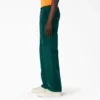 Pantalones utilitarios rediseñados Pantalones utilitarios rediseñados