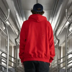 Sudadera con capucha y gráfico de Jake Hayes