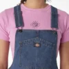 Vestido tipo peto de denim de corte regular para mujer